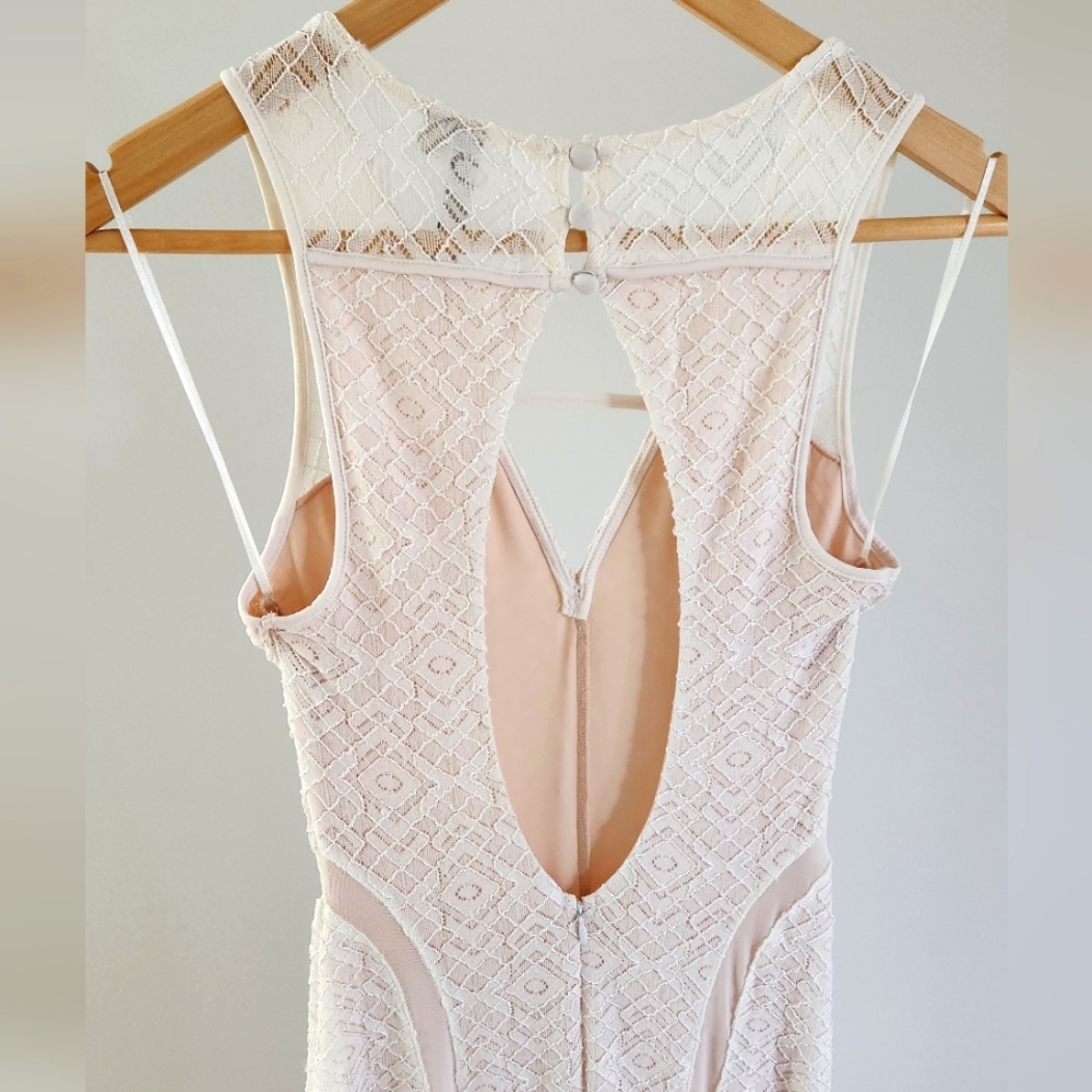 Open-Back Maxi Gown - Picture 9 of 16
